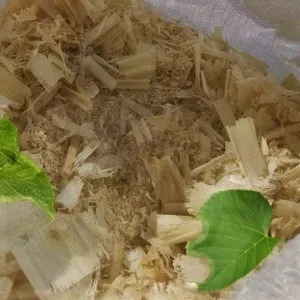 Лиственные опилки оптом в Владикавказе от завода-производителя Лигнум Ресурс